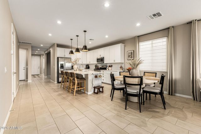 18599 W EL CORTEZ Place, Surprise, AZ 85387