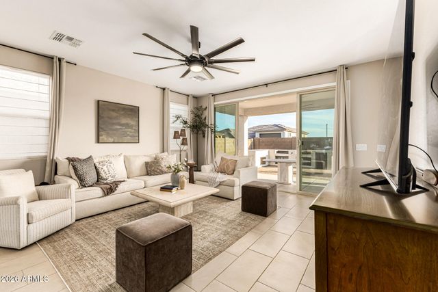 18599 W EL CORTEZ Place, Surprise, AZ 85387