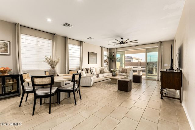 18599 W EL CORTEZ Place, Surprise, AZ 85387