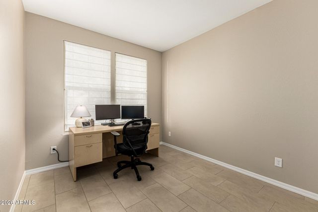 18599 W EL CORTEZ Place, Surprise, AZ 85387