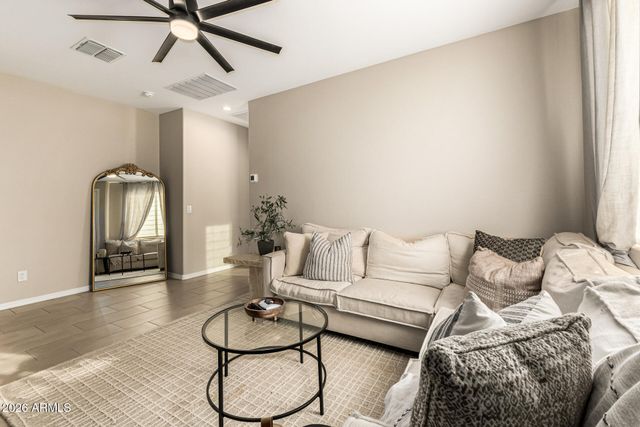 18599 W EL CORTEZ Place, Surprise, AZ 85387