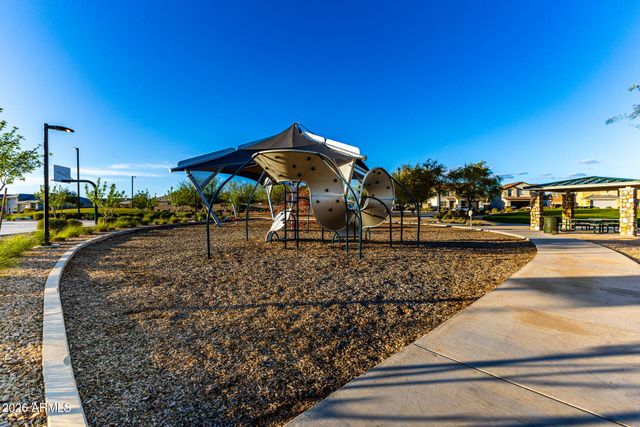 18599 W EL CORTEZ Place, Surprise, AZ 85387