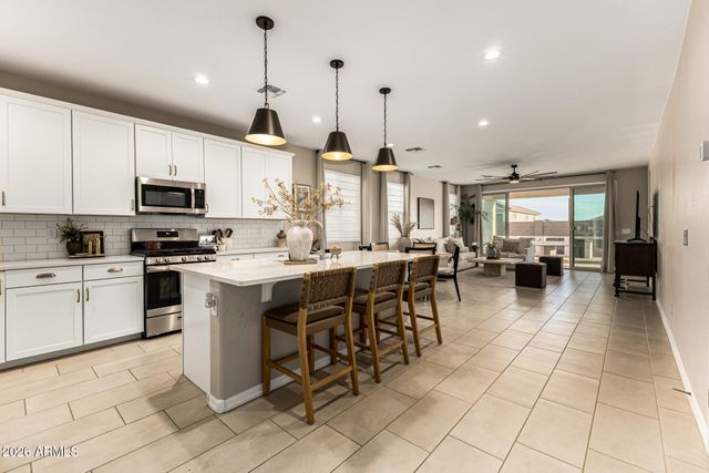 18599 W EL CORTEZ Place, Surprise, AZ 85387