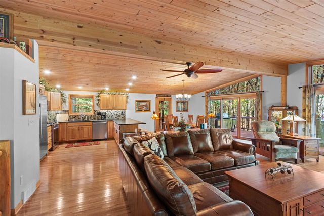 1925 19th Pass, Arkdale, WI 54613
