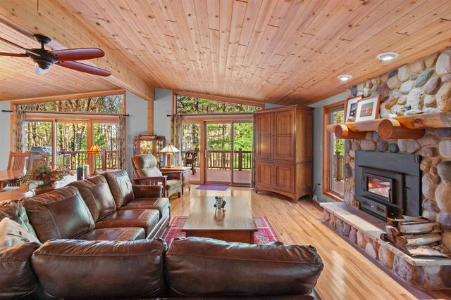 1925 19th Pass, Arkdale, WI 54613