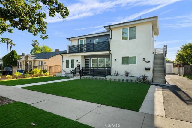 6051 Teesdale Avenue, Valley Glen, CA 91606