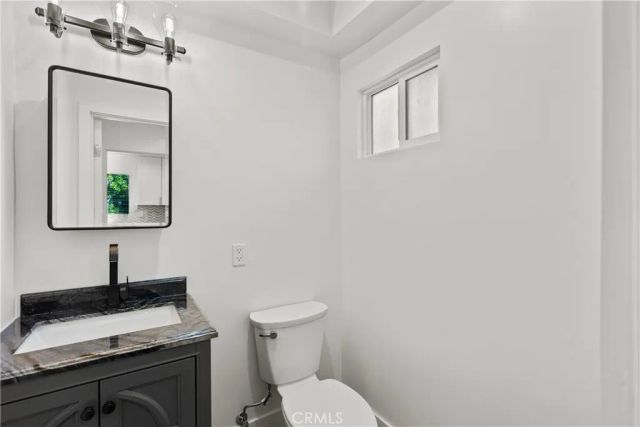6051 Teesdale Avenue, Valley Glen, CA 91606
