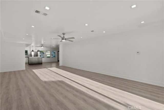 6051 Teesdale Avenue, Valley Glen, CA 91606