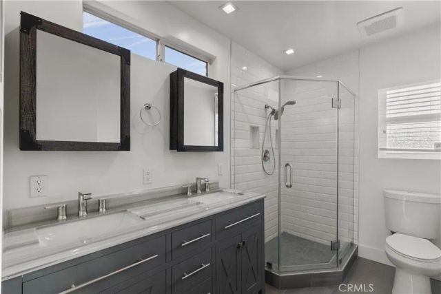 6051 Teesdale Avenue, Valley Glen, CA 91606
