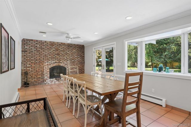 13 Buttercup Lane, Westhampton, NY 11977