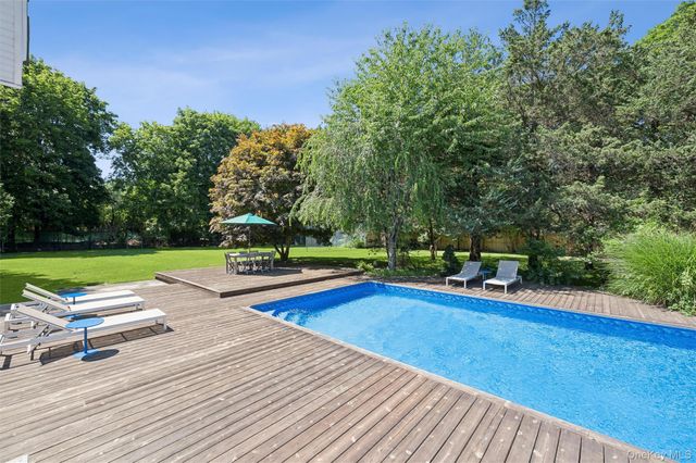 13 Buttercup Lane, Westhampton, NY 11977
