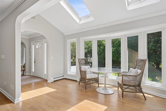 13 Buttercup Lane, Westhampton, NY 11977