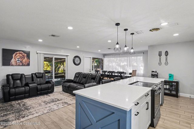 809 Espanola Way, Melbourne, FL 32901