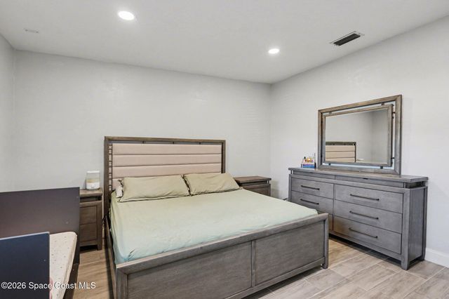 809 Espanola Way, Melbourne, FL 32901