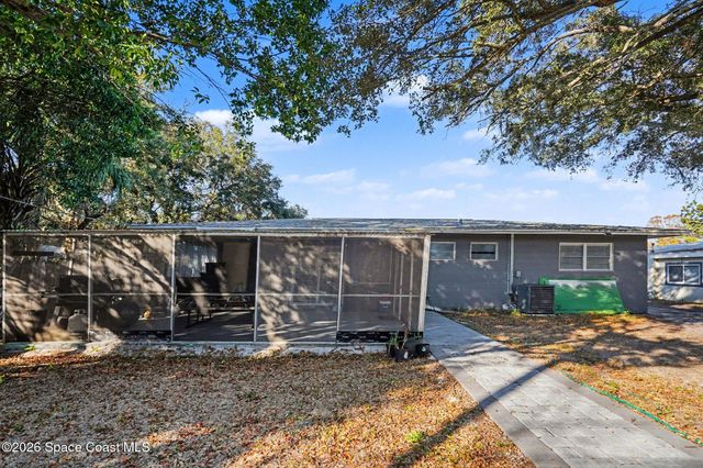 809 Espanola Way, Melbourne, FL 32901