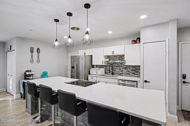 809 Espanola Way, Melbourne, FL 32901