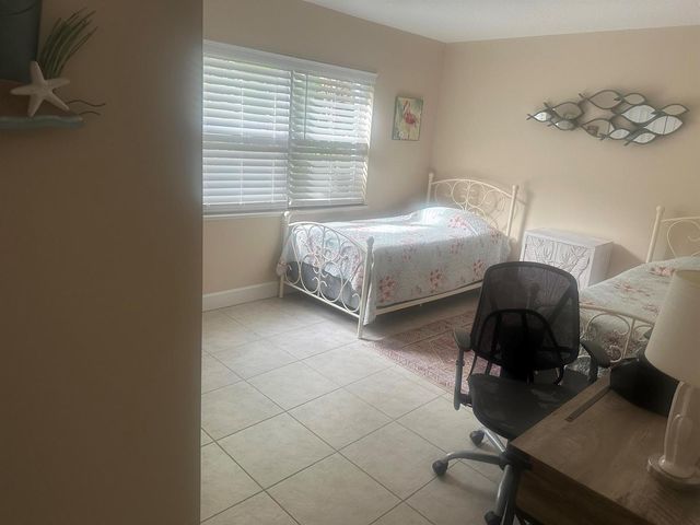 715 20th Street 104, Vero Beach, FL 32960