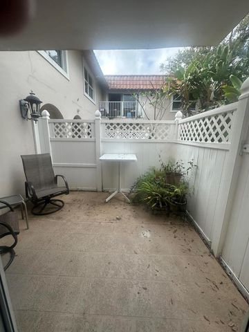 715 20th Street 104, Vero Beach, FL 32960