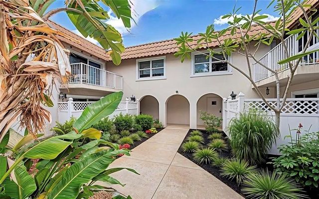 715 20th Street 104, Vero Beach, FL 32960