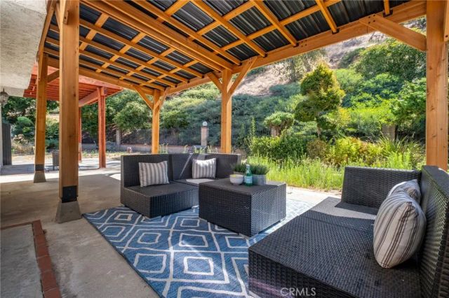 10842 Amber Hill, Whittier, CA 90601