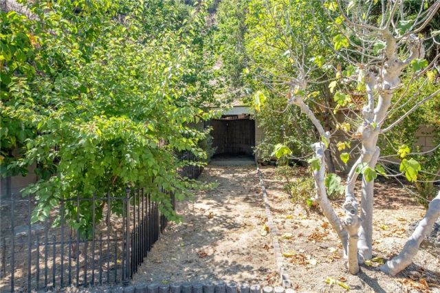 10842 Amber Hill, Whittier, CA 90601