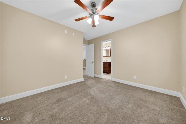 5523 Linkside Court, Fuquay Varina, NC 27526