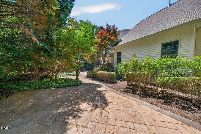 5523 Linkside Court, Fuquay Varina, NC 27526