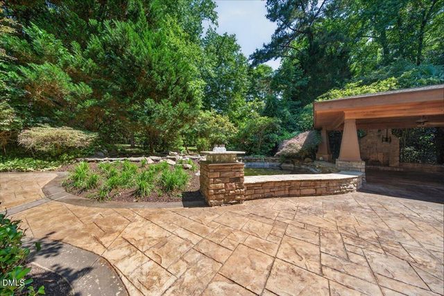 5523 Linkside Court, Fuquay Varina, NC 27526