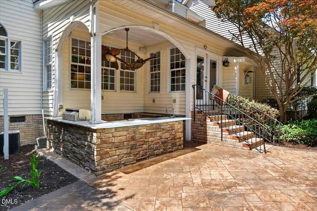 5523 Linkside Court, Fuquay Varina, NC 27526