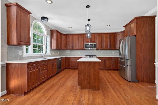 5523 Linkside Court, Fuquay Varina, NC 27526