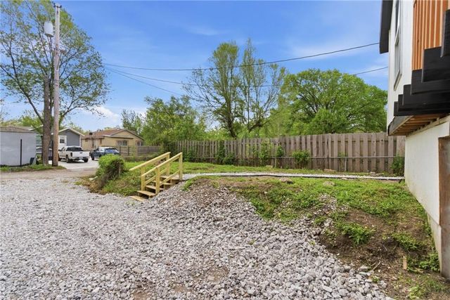 1503 N 17th Street, Kansas City, KS 66102