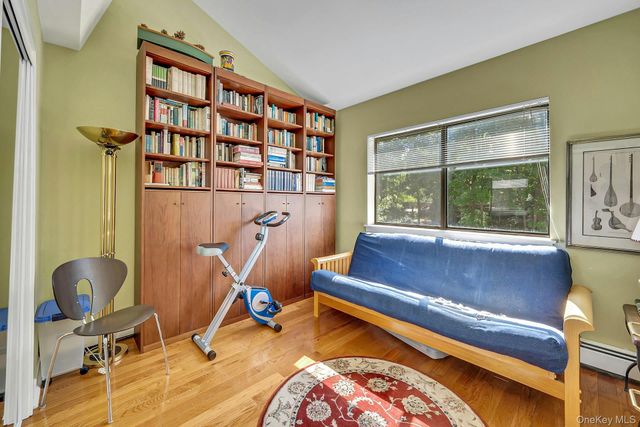 21 Top Of The Ridge A7, Mamaroneck, NY 10543