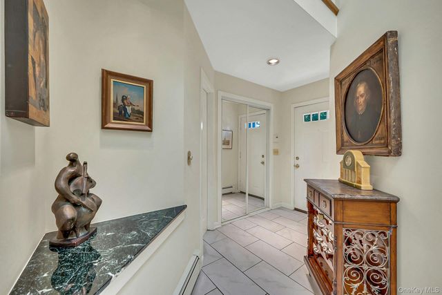 21 Top Of The Ridge A7, Mamaroneck, NY 10543