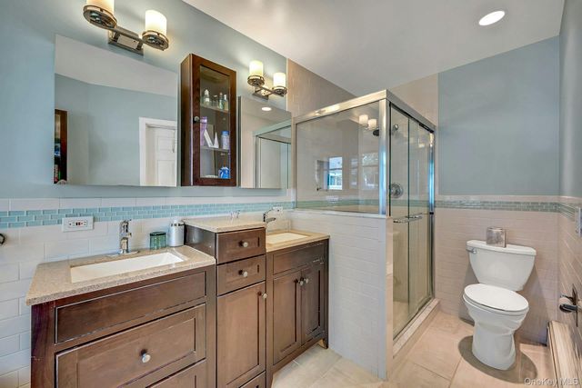 21 Top Of The Ridge A7, Mamaroneck, NY 10543