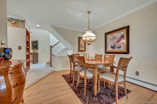 21 Top Of The Ridge A7, Mamaroneck, NY 10543