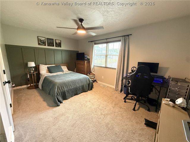 18 Monterey Lane, Cross Lanes, WV 25313