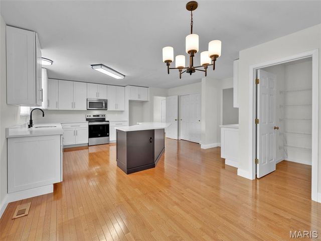 234 Cherry Hills Meadows Drive, Wildwood, MO 63040