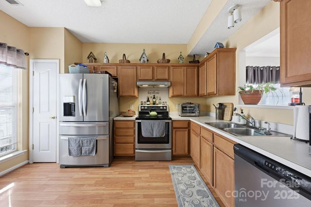 2006 Great Falls Drive, Monroe, NC 28110