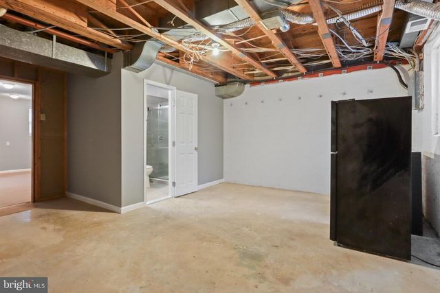 441 OLD TOWN CT, Alexandria, VA 22314