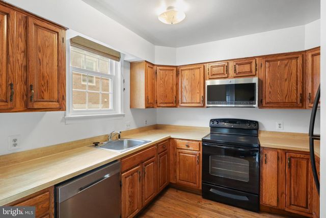 441 OLD TOWN CT, Alexandria, VA 22314