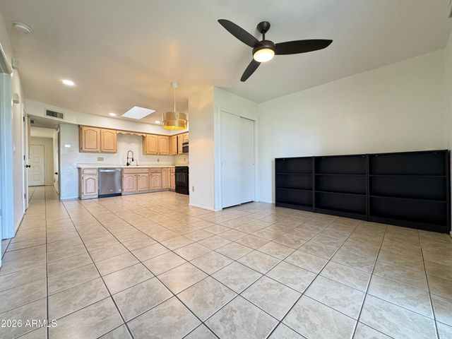 7755 E LAGUNA AZUL Avenue 243, Mesa, AZ 85209