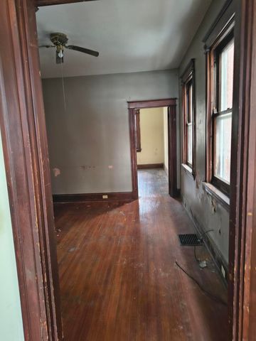 118 E 24th Street E, Covington, KY 41014