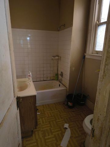 118 E 24th Street E, Covington, KY 41014