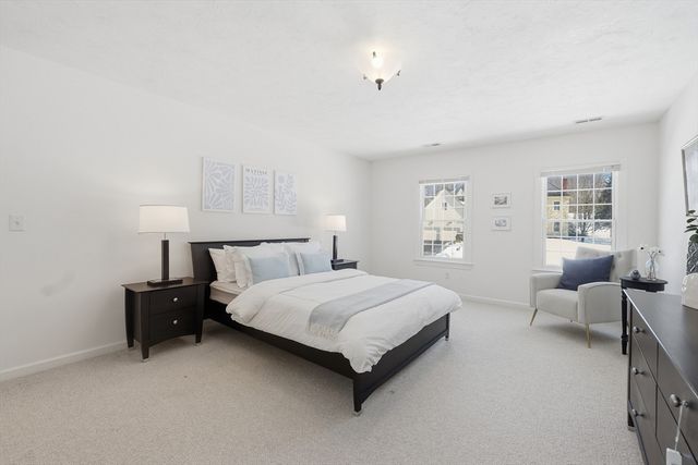 38 Keyes House Rd, Shrewsbury, MA 01545