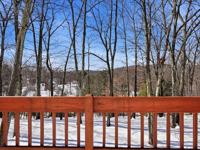 38 Keyes House Rd, Shrewsbury, MA 01545