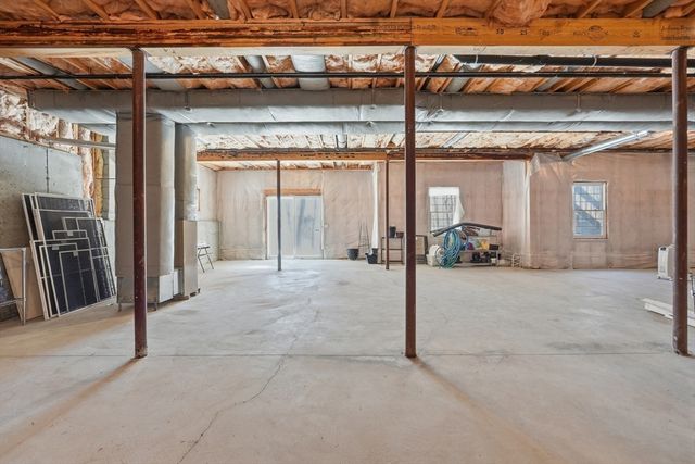 38 Keyes House Rd, Shrewsbury, MA 01545