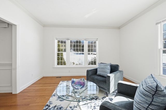 38 Keyes House Rd, Shrewsbury, MA 01545