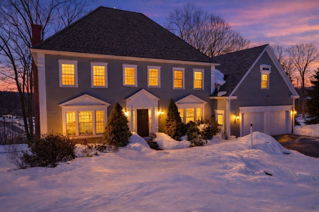 38 Keyes House Rd, Shrewsbury, MA 01545