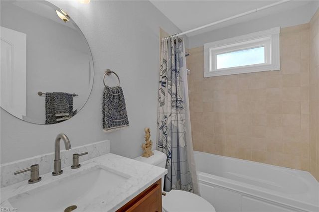 27 Rileys WAY, Hampton, VA 23664