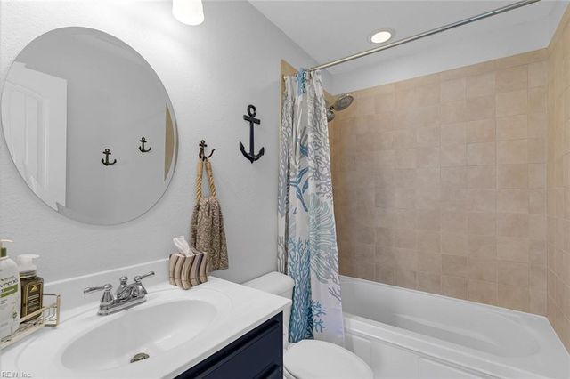 27 Rileys WAY, Hampton, VA 23664